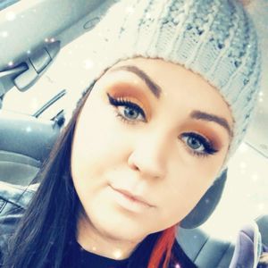 Meet your Posher, Ellena